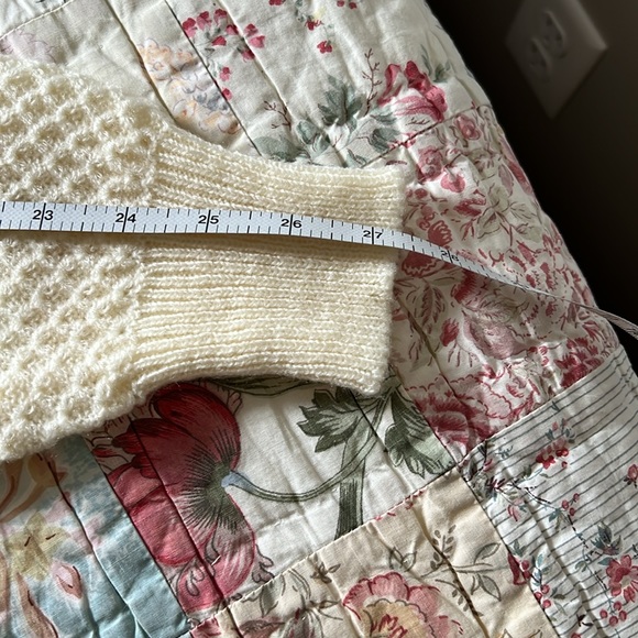 VINTAGE Cream Knit Pullover Sweater Dayne Taylor - L - Granny Sweater - Picture 9 of 9